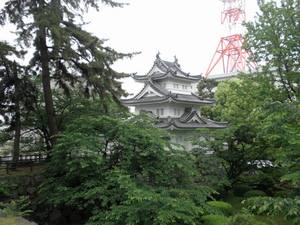 津城