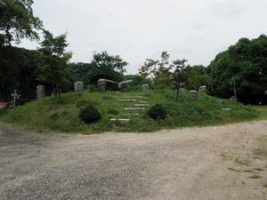 小丸山城