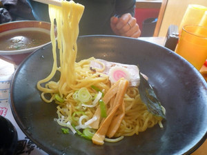 ラーメン日の出