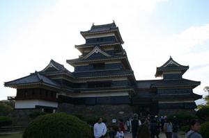 松本城
